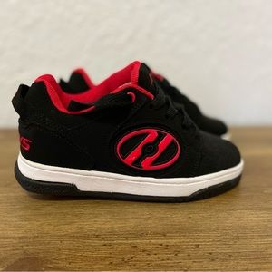 Heelys Voyages skate shoes